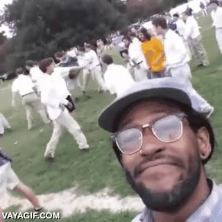 pelea,batalla campal,empujones,empujar,pobrecicos