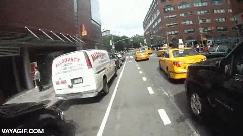 abrir,puerta,coche,taxi,carril,bici,fail,no mirar