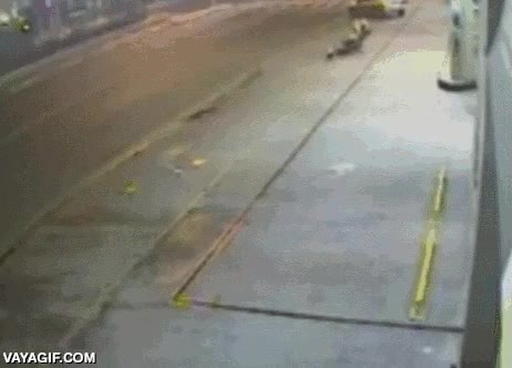 ladron,tienen su corazoncito,evitar,salvar,explosion,cajero automatico,dinamitar