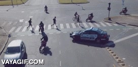 Si circular con un poco de orden no cuesta tanto, sólo hay que saber organizarse circular,cruce,coches,taxis,peatones,bicicletas