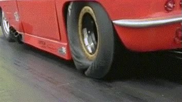 Ésta es la presión y tensión que reciben los neumáticos de un dragster ruedas,neumaticos,dragster,presion,tension,fuerza,se arrugan