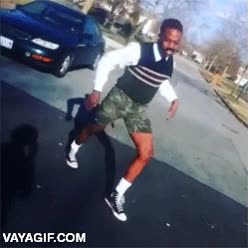 oir,cancion,favorita,música,bailar,bonitos calcetines