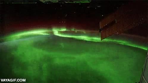ISS,estacion espacial internacional,orbitar,luces del norte,aurora boreal