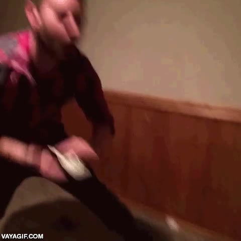 tambi&eacute;n tienen derecho,pobre,un billete,hacer llover los billetes,feel like a jeque por un milisegundo