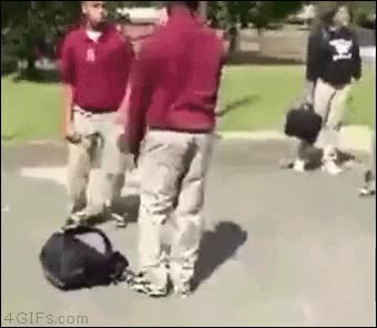 pu&ntilde;etazo,sangre fr&iacute;a,hacia atras,feel like neo,esquivar,fail