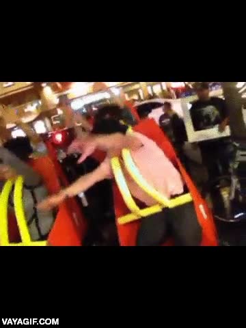 para el otro,para un lado,en grupo,disfraz,monta&ntilde;a rusa,todo muy loco