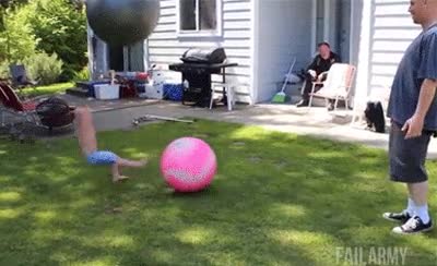 hijo,en toda la cara,headshot,cabeza,pelotazo,padre del a&ntilde;o