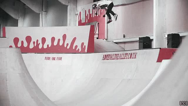 invisible,skate park,bicicleta,bmx,edición,montaje