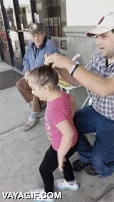 me apunto el truco,pereza,divertir,girar,dar vueltas,coleta,hacer moño