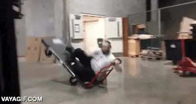 chicas,pintar,echar el peso,carretilla,torpe,gordo,al suelo,francesas