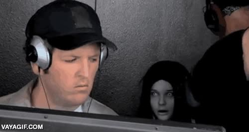 ni&ntilde;a,monstruo,miedo,fantasma,director,peli de miedo,asustar