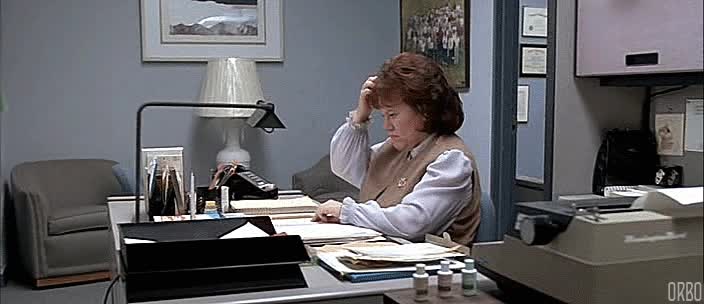 ciclo perfecto,sacar,pelo,lapiz,infinito,bucle,oficinista,secretaria