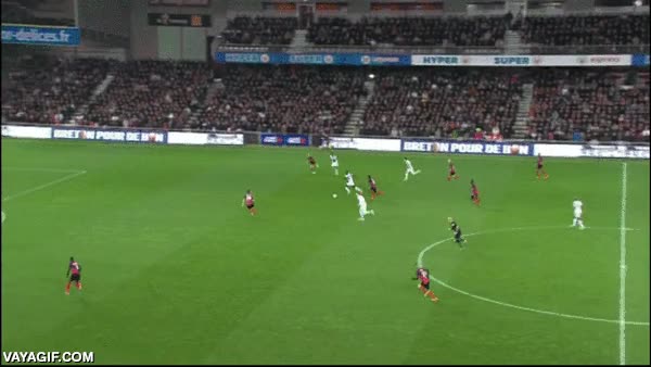 trenzar,futbol,lastima del rebote al final,gol,jugada,partido