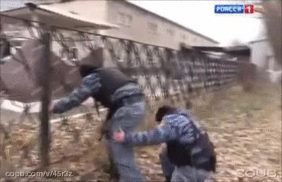 caerse tontamente,fuerzas especiales,ejercito,soldado,caida,caer,fail,rusos