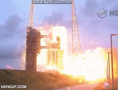 primer ensayo,nave,cohete espacial,despegue,orion,llevar&aacute; hombres a marte