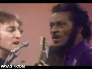 gritar,flipar,mirada,gritos,yoko ono,chuck berry