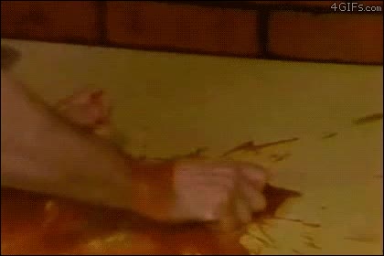 taper,abrir,teletienda,estupido,torpeza muy sobreactuada,tupperware