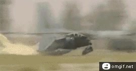 por poco,paracaidas,eyectar,aereo,accidente,al suelo,fail,ejercito,caza