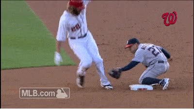 llegar,base,han de tocarlo para eliminarlo,jugador,esquivar,buena,cambio de pie