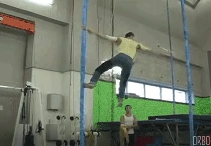 gimnasta,fuerte,de palo a palo,entrenado,fuerza