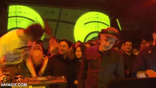 Fiesta,Techno,Boiler Room,Salir,Dj,Fliparse