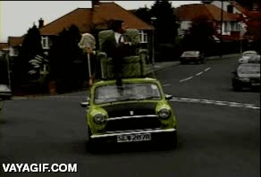 con cuerdas,mr bean,conducir,coche,mini,sofa