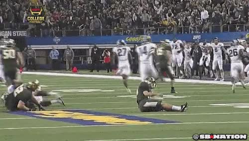 riesgos,futbol americano,jugador,placar,placaje,se gira como diciendo me lo he cargado