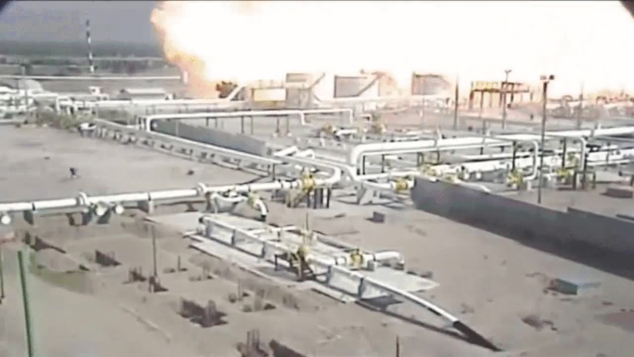 miedo,tremenda,gas,fuego,refineria,explosion,planta