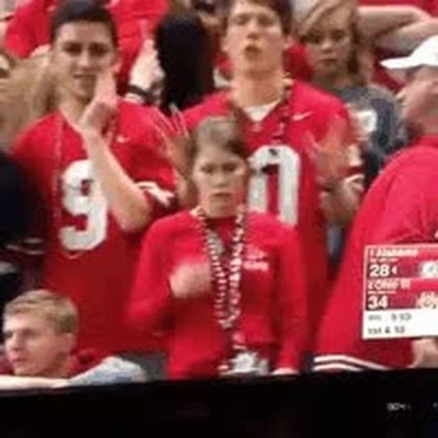 nariz,nasal,perforacion petrolifera,exploraciones arqueologicas,sacarse los mocos,publico,pegar,cabeza del colega