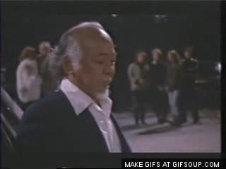 m&aacute;s falso que todo,cabeza,Se&ntilde;or Miyagi,fatality,decapitar