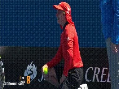 golpe,en toda la entrepierna,carambola,tenis,directo,saque,pelotazo,hay que estar más atento