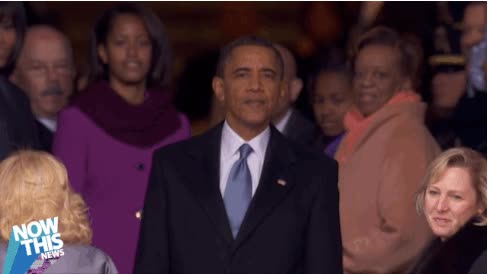 Obama sabe que no le quedan demasiados días como presidente en realidad es un reptiliano,se despide,barack obama,presidente,take a look,inauguración,solo pueden ser presidentes dos legislaturas seguidas