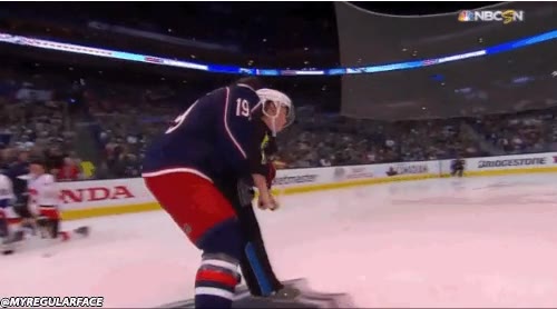 hacer participar,arrastrar,ni&ntilde;o,NHL,Ryan Johansen,hockey sobre hielo