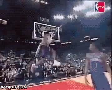 mate,nba,baloncesto,machacar el aro,clavada,vince carter