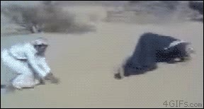 cavar,rezar,agujero,al levantarse,caer de espaldas,fail