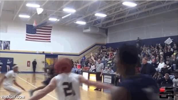 dar la espalda,mate,basket,baloncesto,vacilada,es valido pero feo,pasarse de listo