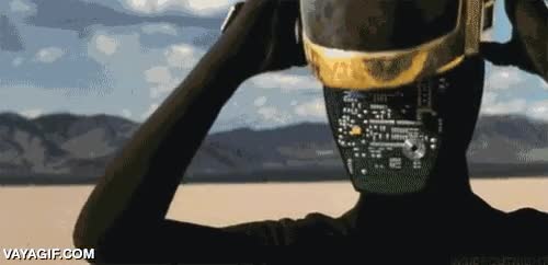 eso lo explica todo,casco,quitar,robot,electronica,desenmascarar