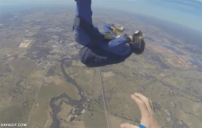 heroe,salvar,instructor,desmayarse,en el mejor momento