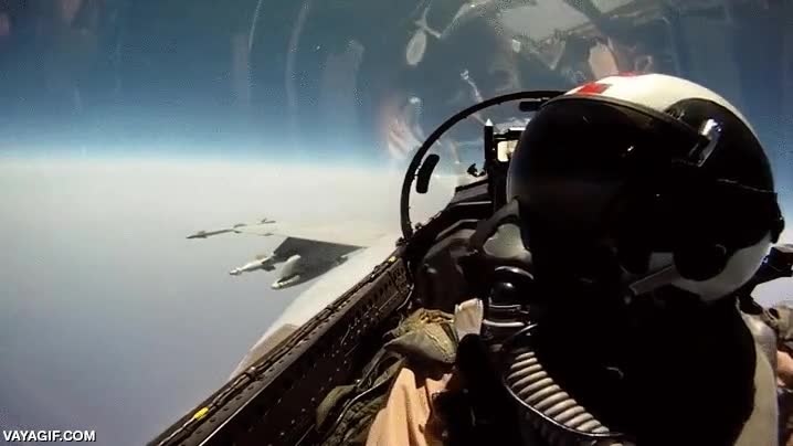 caza,pasar,gravedad cero,maniobra,por el aire,flotar,snickers,pilotos,avion