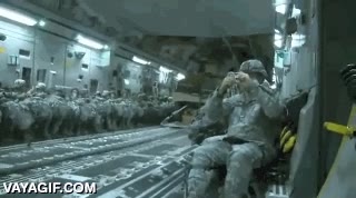 tropa,escuadron,aerotransportado,ejercito,usa,estados unidos,dejar caer,paraca&iacute;das