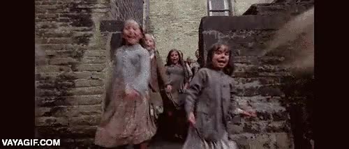 opus dei,hijos a cascoporro,religion,religiosos,sin protección,familia ultra numerosa,niños,niñas