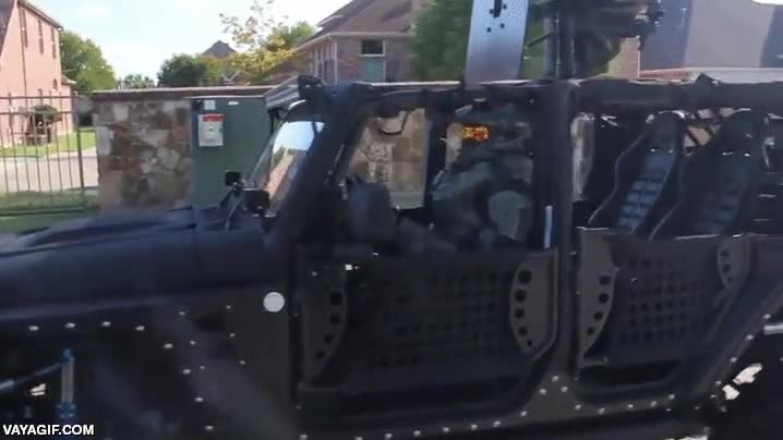 master chief,jefe maestro,coche,acorazado,guerra,cosplay llevado al extremo,halo