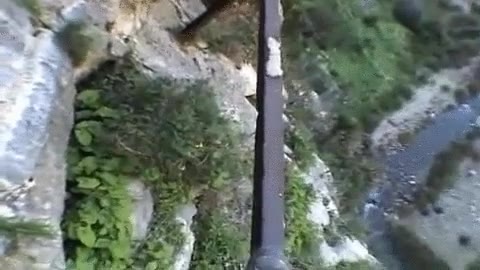 excursi&oacute;n,paso del rey,descolgado,equilibrio,un poquito de viento y ya est&aacute;s listo,abismo