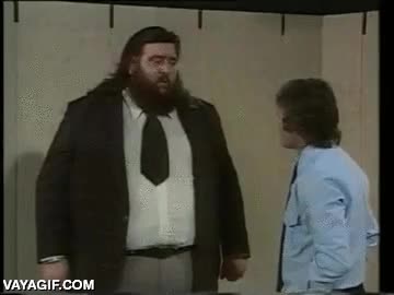 te levanta y te estampa,levantar,pelea,meterse,mucha m&aacute;s fuerza