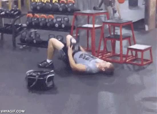 importante,entrenar,gimnasio,peso,pesas,entrenando lumbares