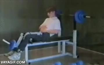 leg day,piernas,fail,fallar,gimnasio,maquina