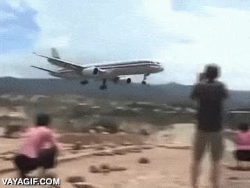 aterrizar,aterrizaje,piloto,destreza,habilidad,maestria,muy apurado,pista