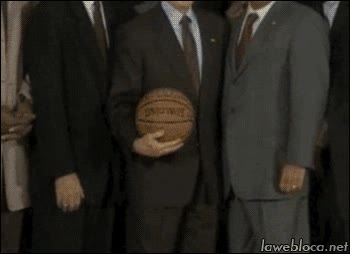 george bush,presidente,estados unidos,usa,eeuu,equipo nacional de basket,botar la pelota,fail