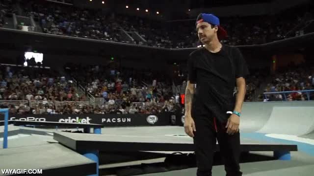 parece f&aacute;cil,intentadlo,skater,skate,girar,540&ordm;,muy jefe,todo muy casual