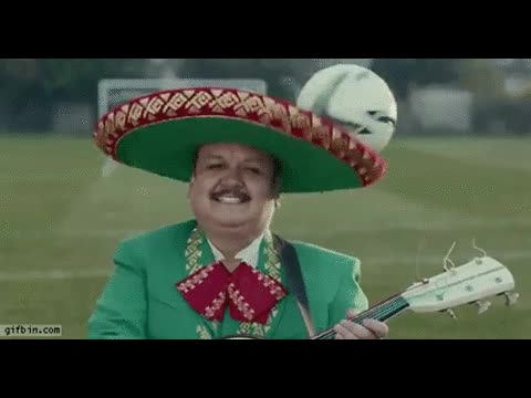mexico,mexicano,mariachi,pelota,balon,dar vueltas,guitarra